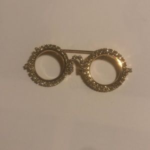 Fashion jewelry lapel eyeglasses pin
